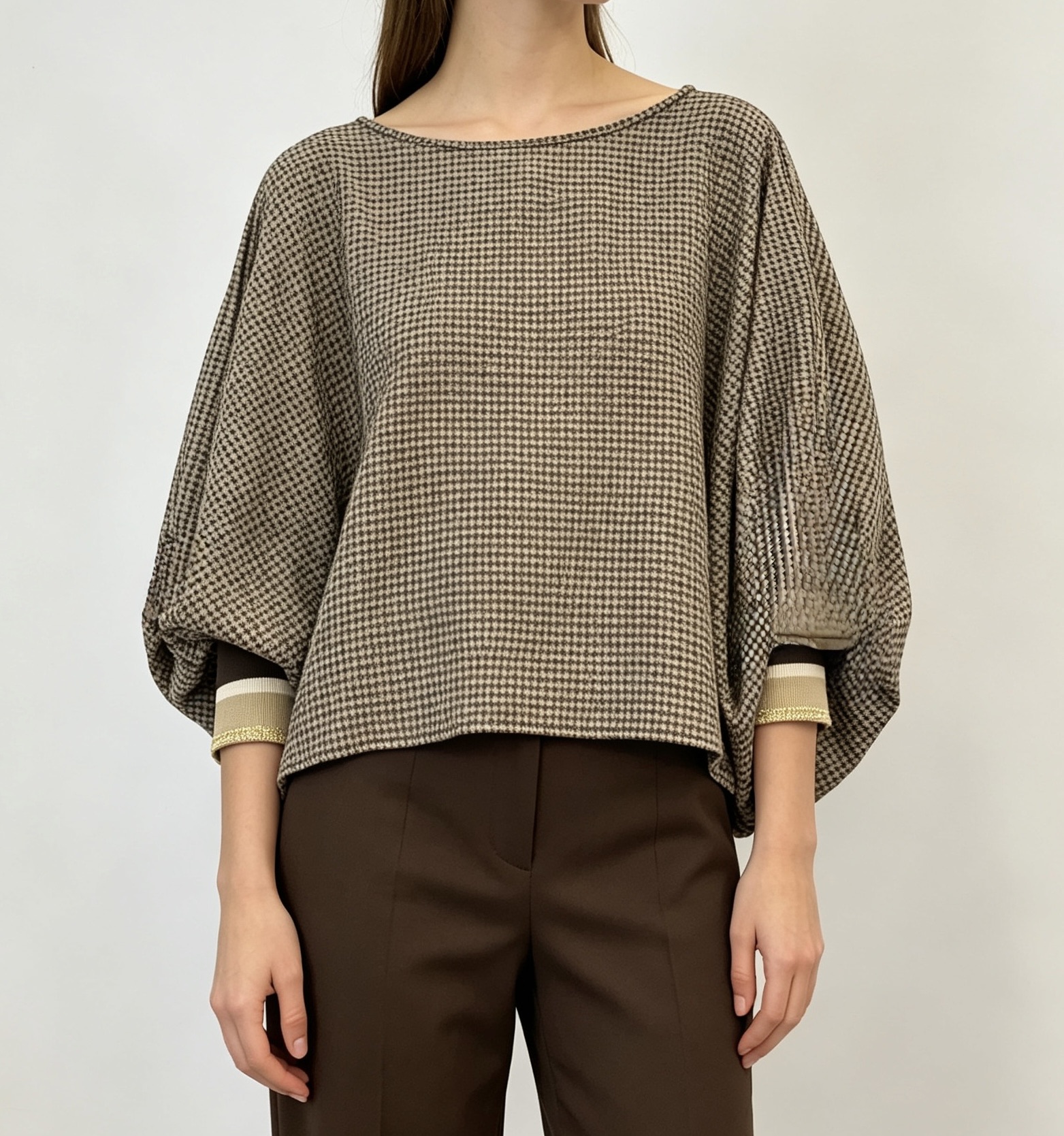 Oversize blúzka s výstrihom loďka