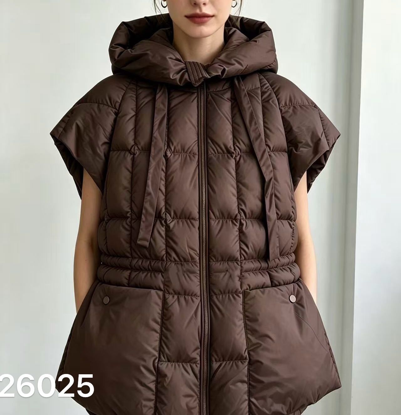 Oversize vesta s kapucňou