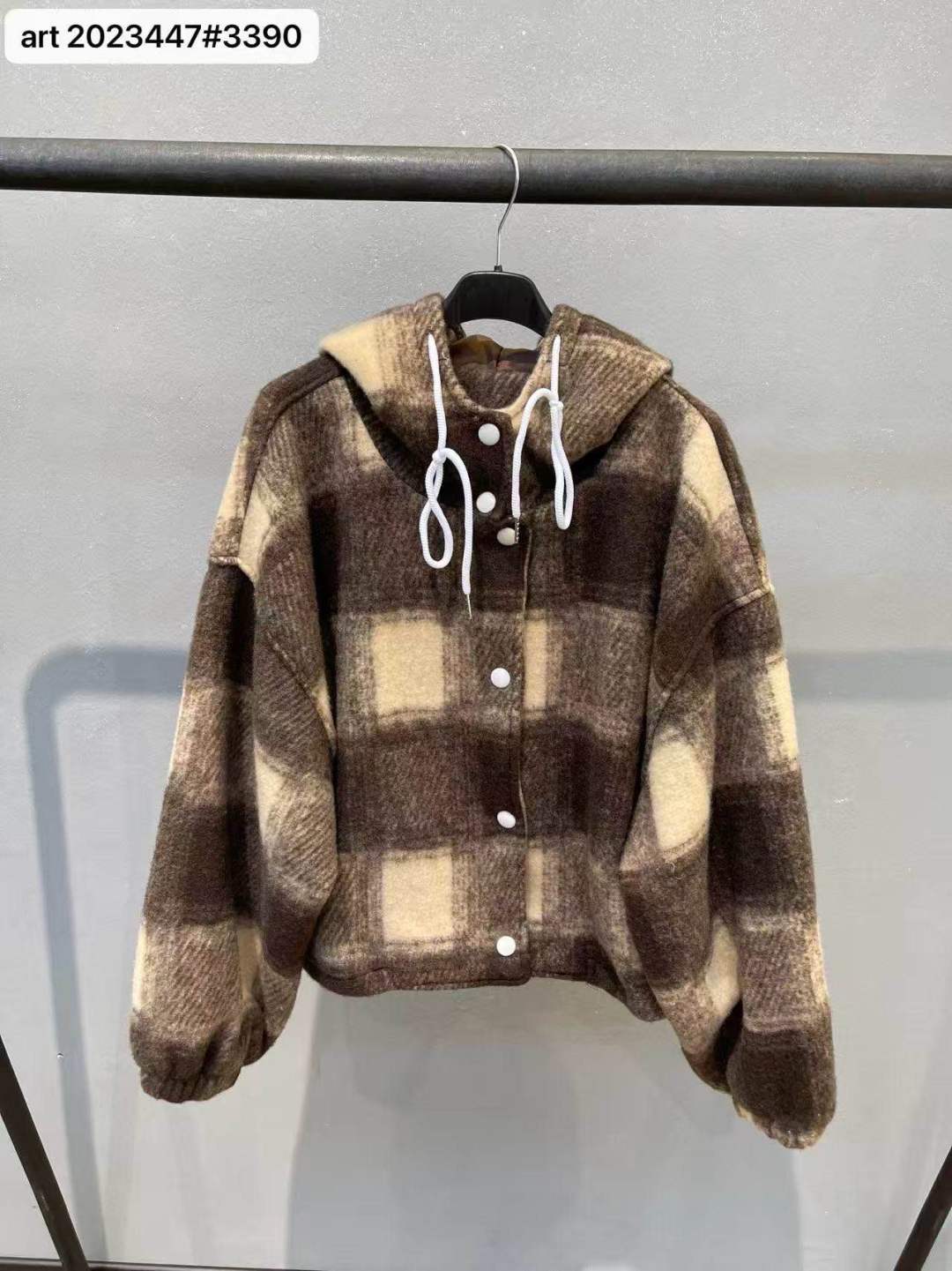 Oversized bunda s kapucňou