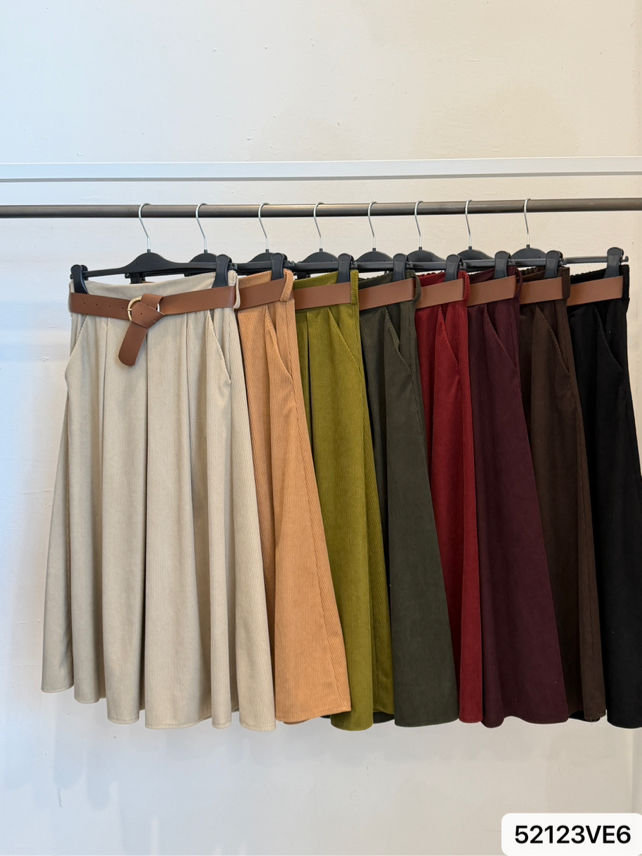 A-line midi sukňa s opaskom