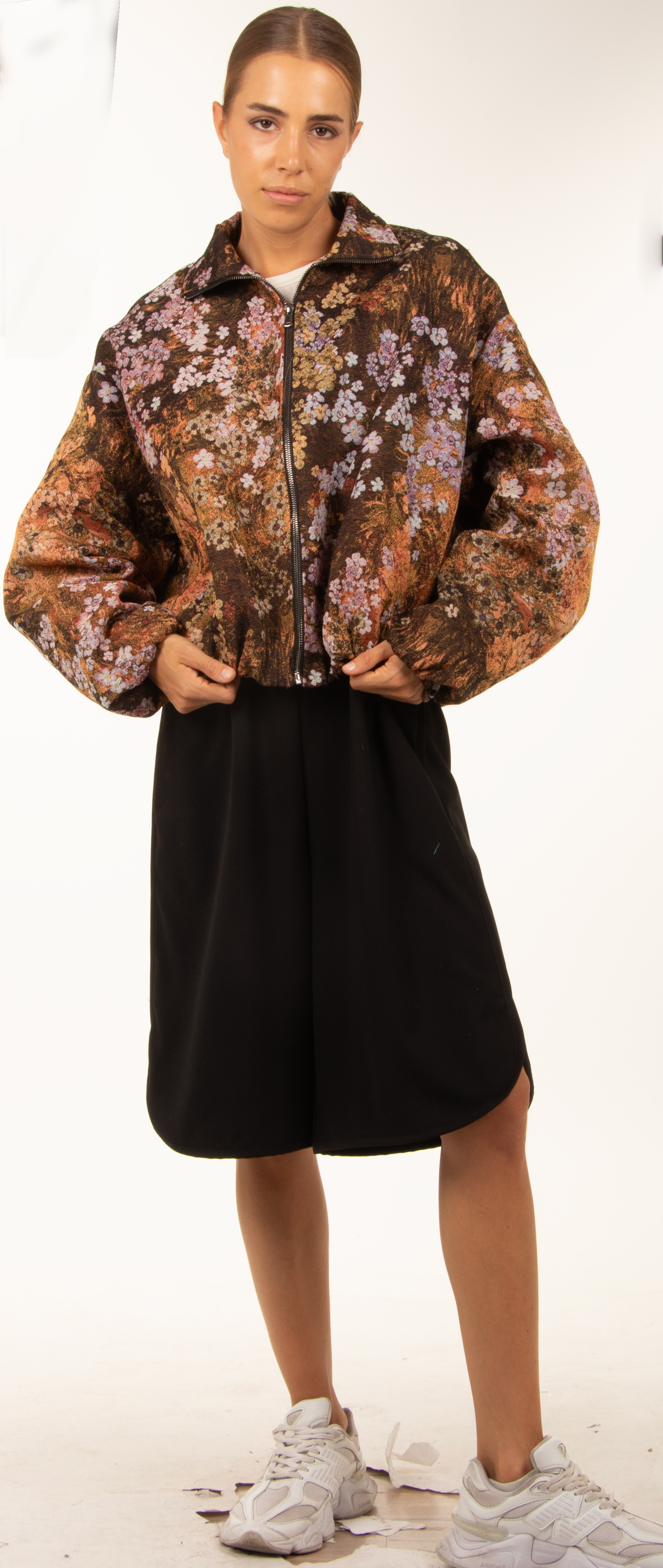 Oversized bomber bunda s kvetinovým vzorom