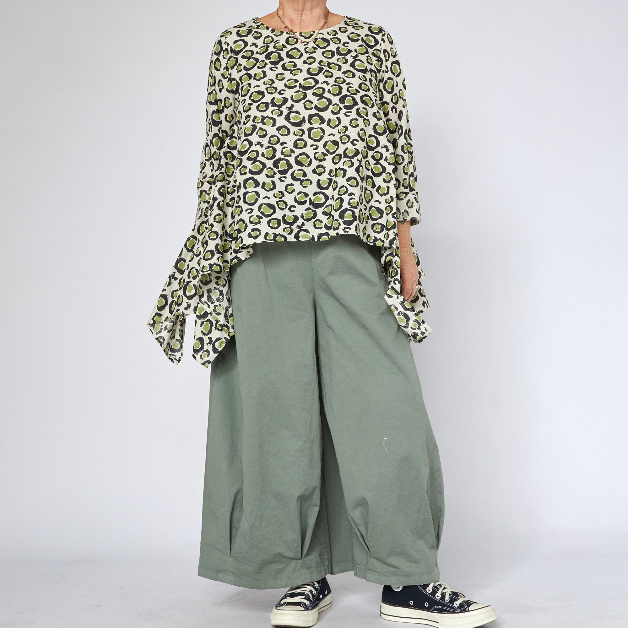 Nohavice wide leg s gumou v páse